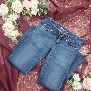 American Eagle favorite boyfriend jeans